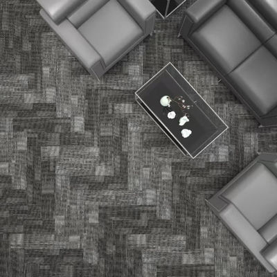 Машинно изготовленные офисные ковровые плитки площадью 50x50 см Квадратные решения для офисных полов